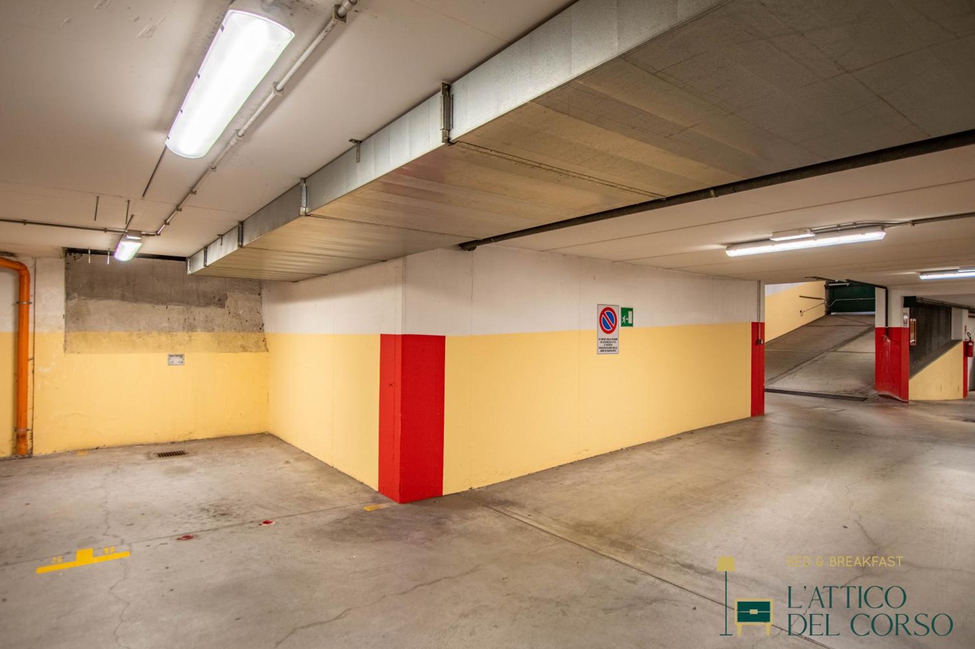 Ferienwohnung L'Attico Del Corso Triest Exterior foto